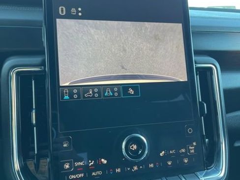 Used 2025 GMC Yukon Denali AWD/4WD image 50