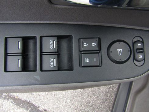 Used 2016 Honda Odyssey EX image 11