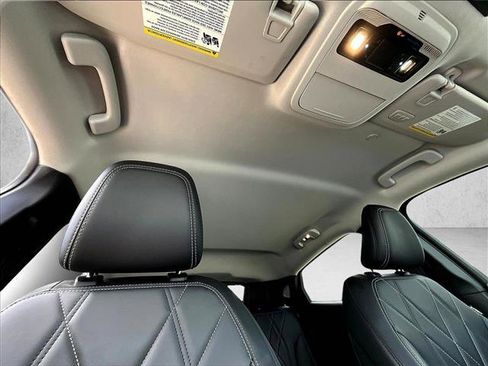 Used 2021 Ford Mustang Mach-E Select image 15