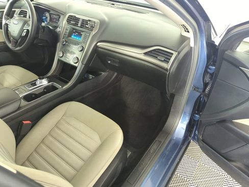 Used 2019 Ford Fusion S FWD image 32