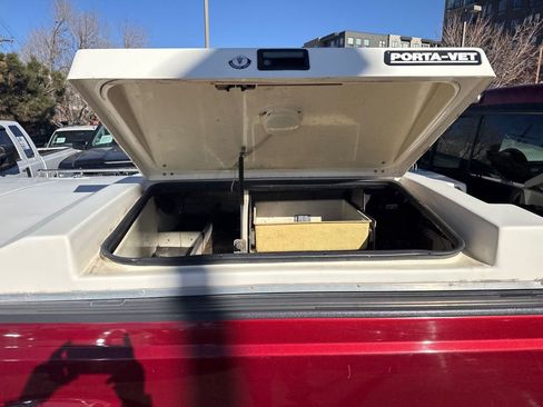 Used 2001 Ford F250 XLT image 10