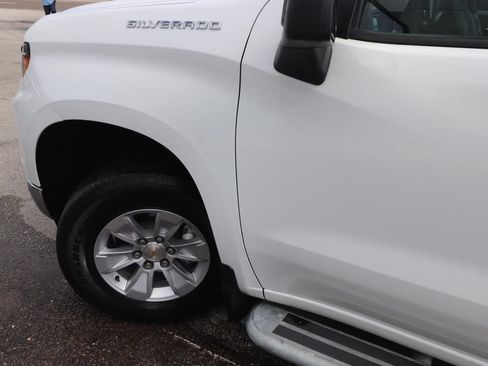 Used 2025 Chevrolet Silverado 1500 W/T RWD image 3