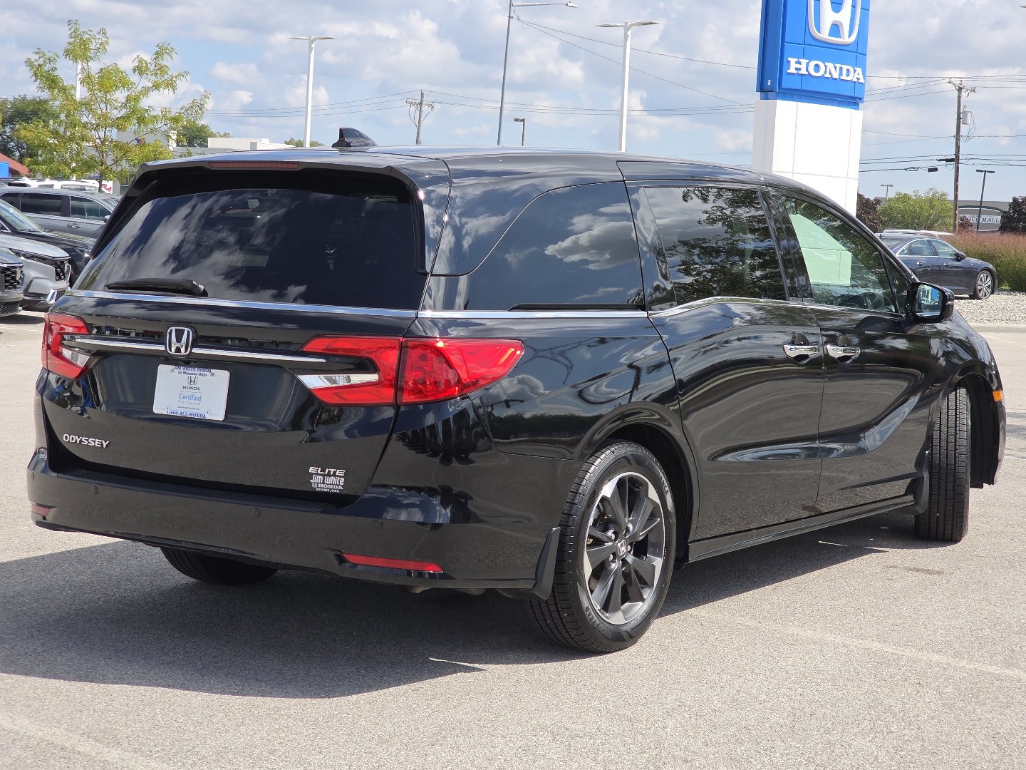 Certified 2024 Honda Odyssey Elite image 16