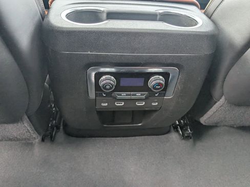 Certified 2024 GMC Yukon Denali Ultimate image 21