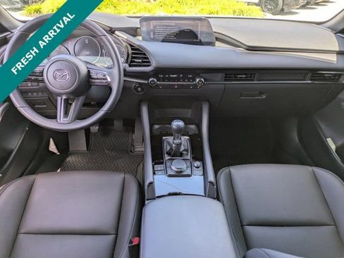 Used 2025 MAZDA MAZDA3 2.5 S Hatchback w/ Premium Pkg FWD image 13
