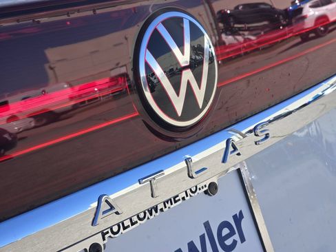 New 2026 Volkswagen Atlas SEL AWD/4WD image 7