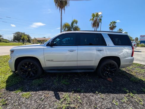 Used 2018 Chevrolet Tahoe LT RWD image 7
