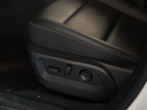 Used 2025 Buick Envision Preferred image 27