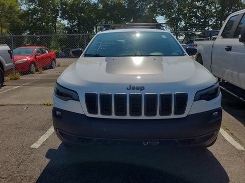 Used 2022 Jeep Cherokee Trailhawk w/ Sound & Nav Group AWD/4WD image 2