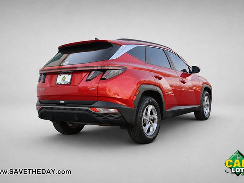 Used 2022 Hyundai Tucson SEL w/ Cargo Package AWD/4WD image 8