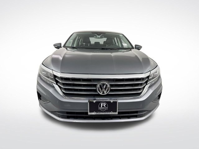 Used 2020 Volkswagen Passat 2.0T SE FWD image 25