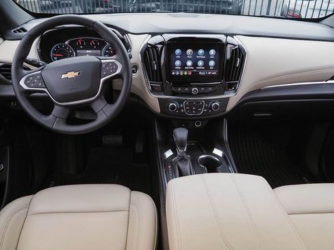 Certified 2023 Chevrolet Traverse LT AWD/4WD image 10