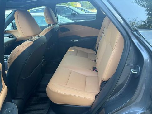 Used 2024 Lexus RX 350 Premium w/ Convenience Package AWD/4WD image 7