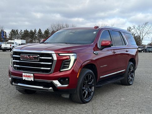 Used 2025 GMC Yukon Elevation w/ Elevation Premium Package image 1