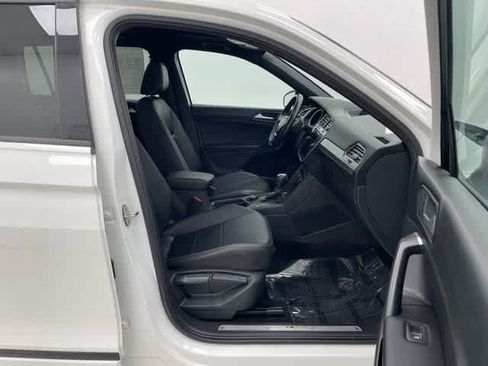 Used 2021 Volkswagen Tiguan SE R-Line w/ 3rd Row Seat Package AWD/4WD image 11