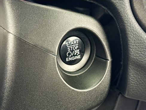 Used 2018 Jeep Compass Trailhawk w/ Leather Interior Group image 16