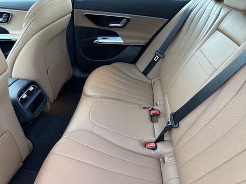 New 2026 Mercedes-Benz E 350 4MATIC Sedan image 29