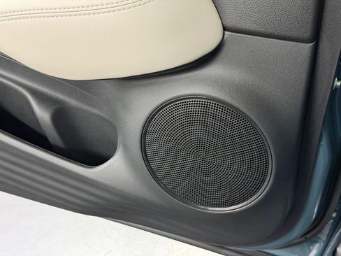 New 2027 Honda HR-V LX image 21