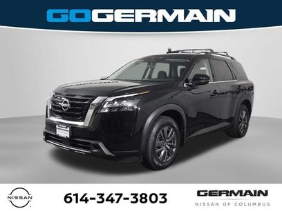 Certified 2023 Nissan Pathfinder SV w/ SV Premium Package