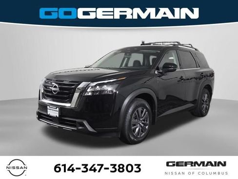 Certified 2023 Nissan Pathfinder SV w/ SV Premium Package AWD/4WD image 1