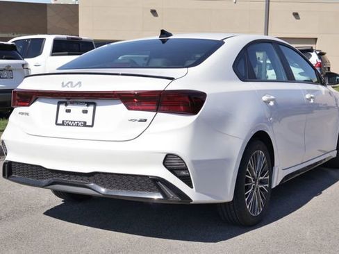 Used 2024 Kia Forte GT-Line image 6