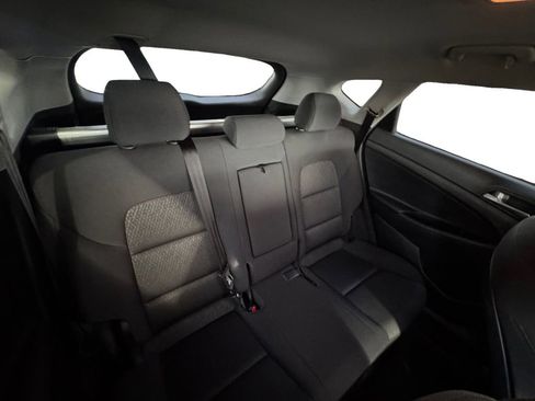 Used 2017 Hyundai Tucson Sport image 16