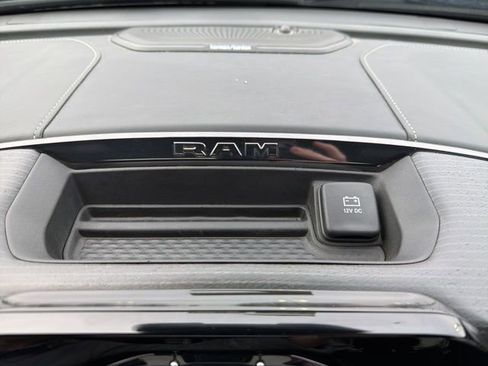 Used 2023 RAM 2500 Limited image 33