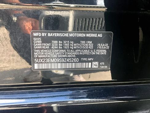 Used 2025 BMW X7 xDrive40i w/ M Sport Package AWD/4WD image 37