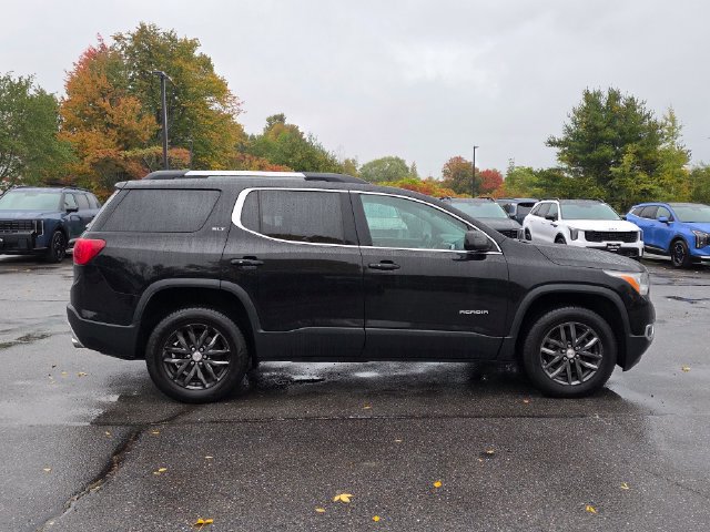 Used 2019 GMC Acadia SLT AWD/4WD image 9