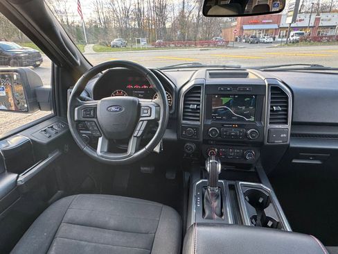 Used 2018 Ford F150 XLT w/ Equipment Group 302A Luxury image 18