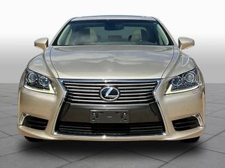 Used 2015 Lexus LS 460 w/ Comfort Package RWD video 3
