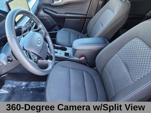 Used 2023 Ford Escape Active w/ Tech Pack #2 image 10