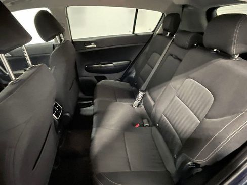 Used 2020 Kia Sportage LX image 20