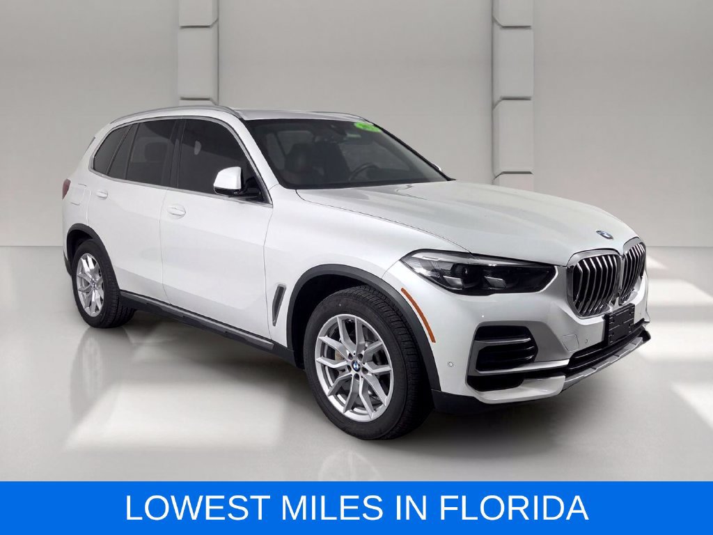 Used 2023 BMW X5 xDrive40i w/ Parking Assistance Package AWD/4WD image 2