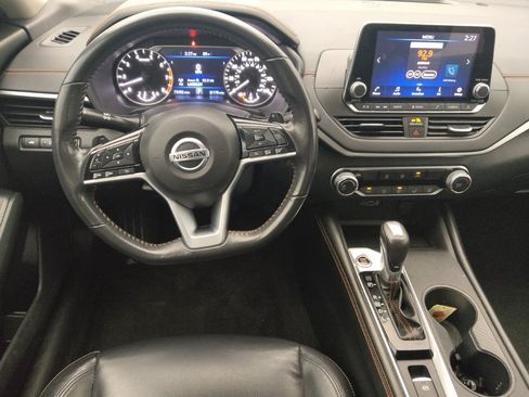 Used 2021 Nissan Altima 2.5 SR AWD/4WD image 22