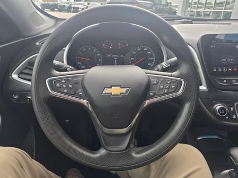 Used 2024 Chevrolet Malibu LT FWD image 14