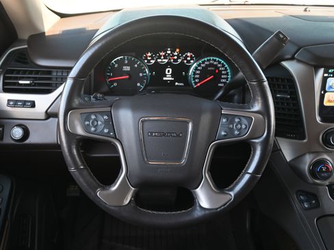 Used 2019 GMC Yukon Denali w/ Denali Ultimate Package image 22