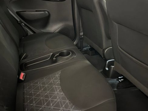 Used 2021 Chevrolet Spark LT image 19