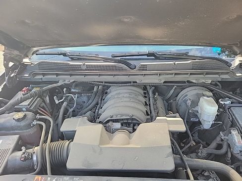Used 2018 Chevrolet Silverado 1500 LT w/ All Star Edition AWD/4WD image 25