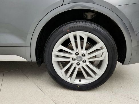 Used 2019 Audi Q5 2.0T Premium Plus w/ Premium Plus Package image 9