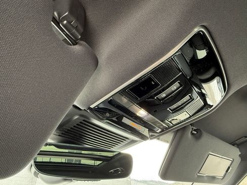 New 2026 Land Rover Range Rover Sport SE image 28