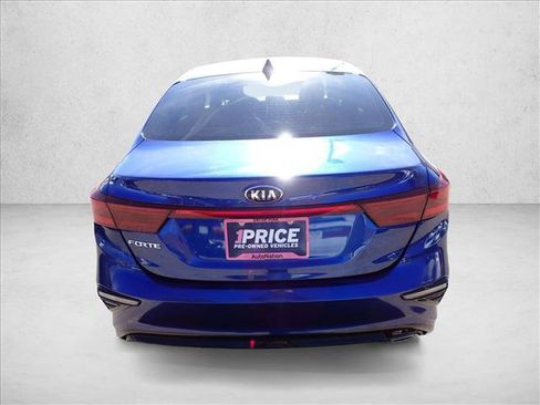 Used 2019 Kia Forte LXS image 3