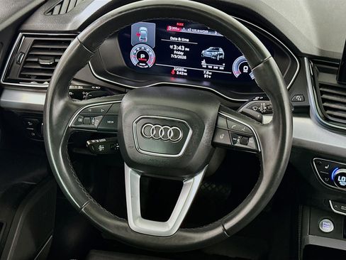 Used 2023 Audi Q5 2.0T Premium Plus w/ Premium Plus Package AWD/4WD image 8