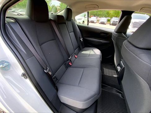 Used 2026 Toyota Corolla LE FWD image 19