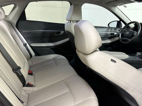 Used 2023 Hyundai Sonata Limited w/ Cargo Package image 17
