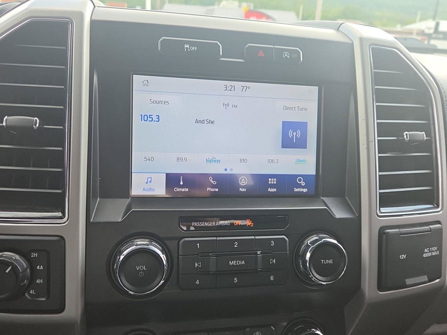 Used 2019 Ford F150 Lariat AWD/4WD image 26