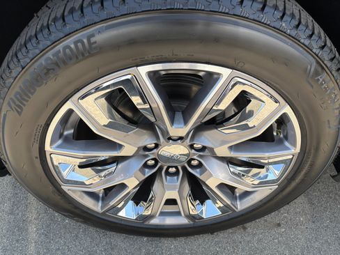 New 2025 GMC Sierra 1500 Denali w/ Denali Reserve Package image 21