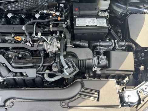 Used 2025 Toyota Corolla SE FWD image 18