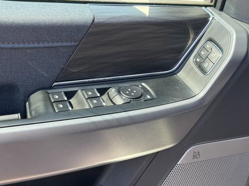 New 2025 Ford F150 Lariat w/ Equipment Group 502A High image 12