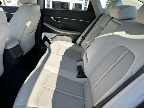 Used 2023 Hyundai Sonata SEL image 12